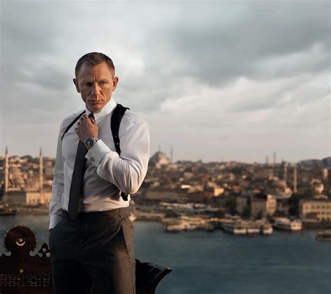 What Watch Does Daniel Craig Wear As James Bond In Skyfall Celebrity