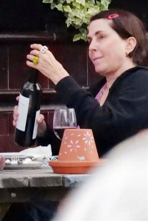 Sadie Frost Out For Pizza And Red Wine At Al Fresco Style In London 05102022 Hawtcelebs