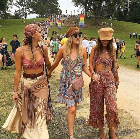 Pin by bohoasis on Boho Outfits/ Streetstyle | Boho outfits, Woodstock ...