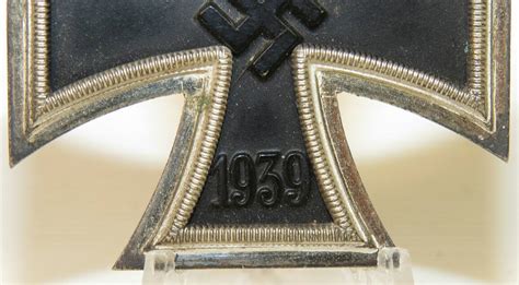 Ww2 German Iron Cross 1st Class With Awarding Box Wilhelm Deumer Iron Crosses