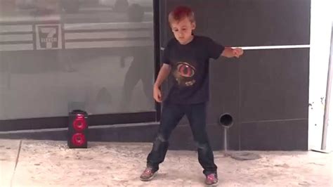 Street Dancing 7 Year Old Youtube