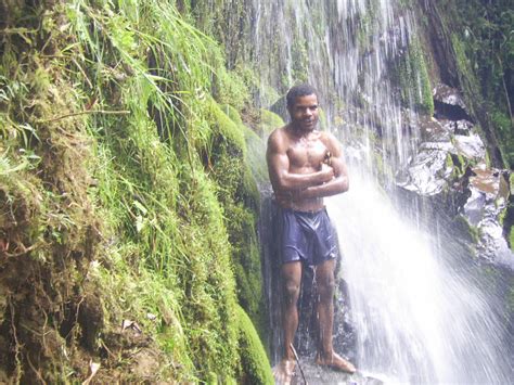 bush water bathing in the bush water of papua new guinea sakii2008 flickr