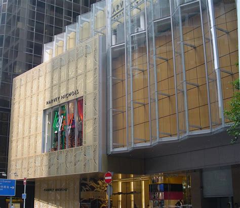 Gucci Flagship Store Avante Facades