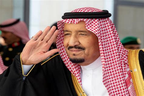 Kali inibyang berkunjung adalah raja salman bin abdulaziz al saud, beliau lahir di riyadh, arab saudi, pada 31 desember 1935. Pangeran Mutaib, Kakak Raja Salman Arab Saudi Meninggal Dunia