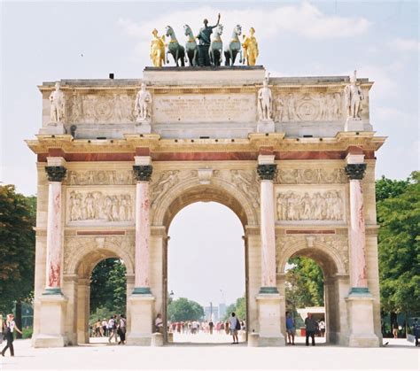 Paris And Its 4 Triumphal Arches A Walk In Paris