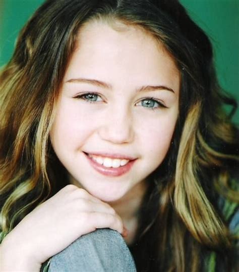 Miley Cyrus As A Cute Little Kid Miley Cyrus Pinterest Miley