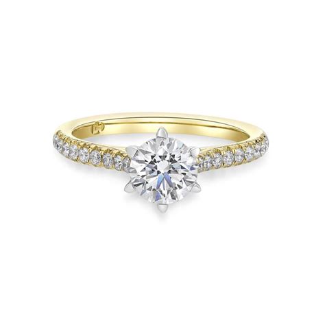 Engagement Rings Buyers Guide Diamonds International