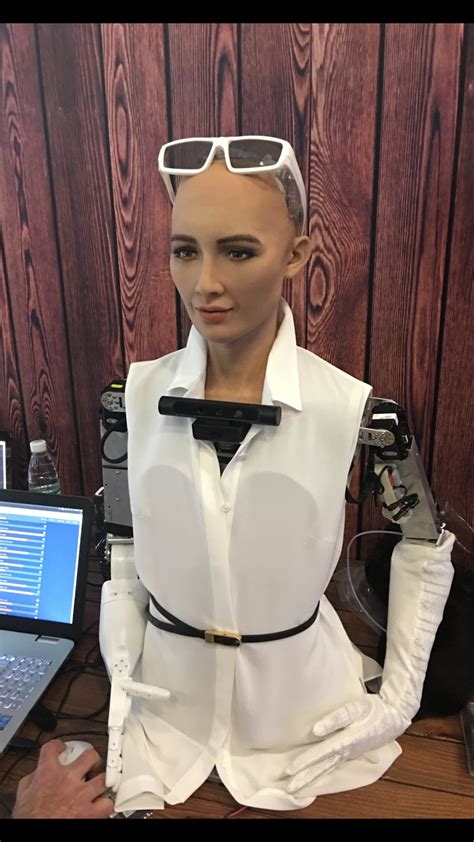 Meet Saudi Arabia S Newest Citizen Sophia The Robot Electronics