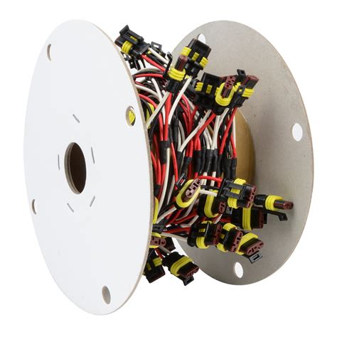 This wire is connected to a fuse on the live pin. Continuous 3-Pin Light Plug Wire Harness Roll | Grand ...