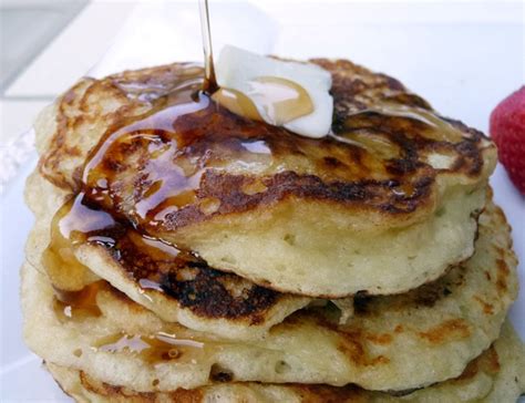 If going for the milk version, make a small well in the middle of the dry ingredients, add in the beaten egg and start adding the milk. Pintested Recipes: Greek Yogurt Pancakes