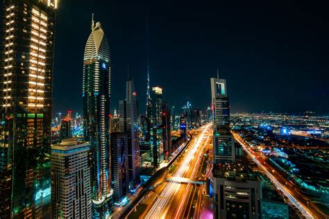 The turquoise waters unobstructed view of the towers and the hip young rooftop sky garden dubai. The Best Rooftop Bar in Dubai // Level 43 Sky Lounge