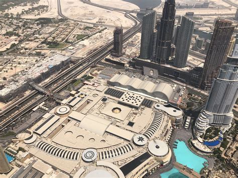 Place To Visit In Dubai At The Acme Burj Khalifa Review Uae Dubai