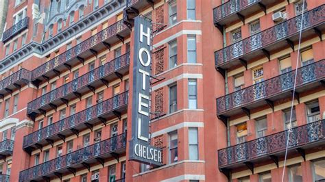 Stanley Bard Manager Of The Hotel Chelsea During Its Heyday Dies At