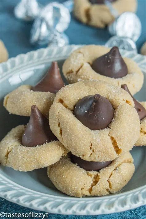 Christmas cookies tempt, tantalize, and tease us with bountiful and lavish displays. Christmas Cookies That Freeze Well Recipe / How-to-Freeze-Cookie-Dough- | Frozen cookies, Frozen ...