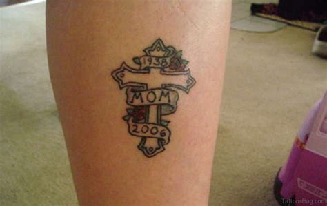 Now that tattoos are such a significant part of personal adornment and an embodiment of free will, those of a religious mindset have taken to cross body art to demonstrate their faith. 55 Antic Cross Tattoos For Leg