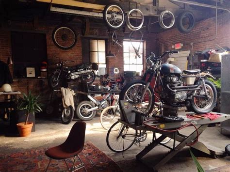 Garage Via Facebook Pin By Corb Motorcycles Motos Motorcycles