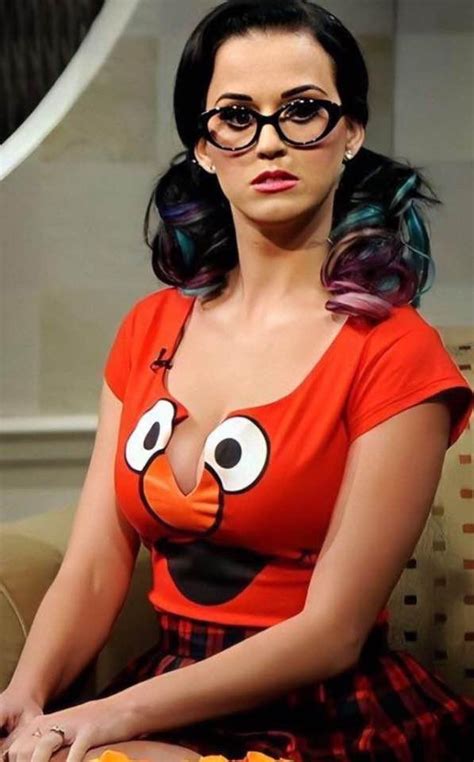 Katy Perry Scrolller