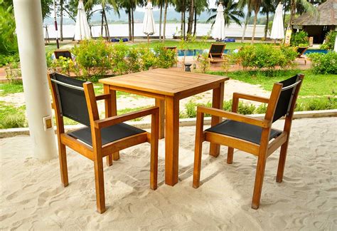 table et chaise de jardin en bois  Modèles et avantages  Oviala