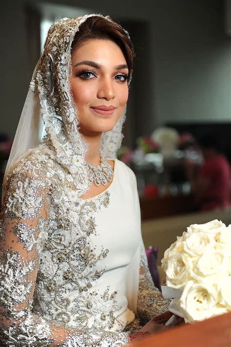 Discover and shop the collection designed by rizman ruzaini. Amar Baharin and Amyra Rosli's Fairytale Wedding in 2020 ...