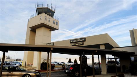 FAA: 149 control towers to close at small airports