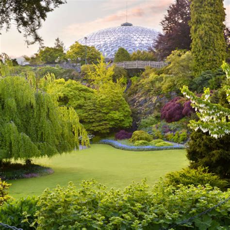 Maybe you would like to learn more about one of these? All the best botanical gardens in Canada - Today's Parent