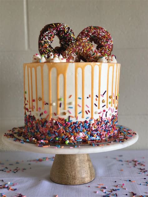 Delicious Donut Birthday Cake Easy Recipes To Make At Home