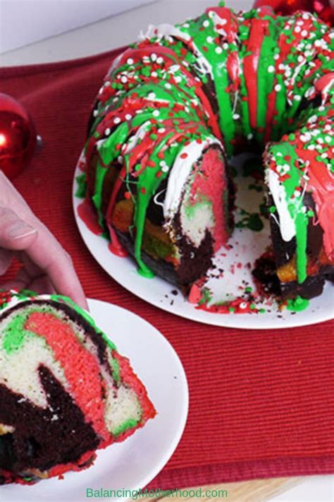 Our chocolate chip bundt cake is easy to whip up and fits almost any occasion. This amazing Christmas bundt cake is super easy to make and your guests won't believ ...