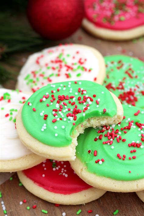 Look for inexpensive plates or serving containers in the dollar section of your discount store. Christmas Sugar Cookies with Cream Cheese Frosting - Sweet ...