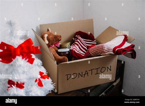 Christmas Charity Donation Hi Res Stock Photography And Images Alamy