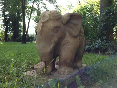 We did not find results for: elefant - YOGA IM GARTEN