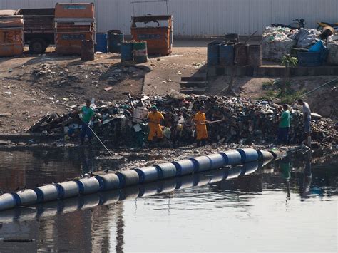 From utc−5 comprising the state of acre and the westernmost portion of amazonas , to utc−4 in the western states, to utc−3. Rio's waters are so filthy that 2016 Olympians risk ...