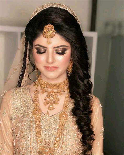 pakistani bridal hairstyles image by aneela on projects to try pakistani wedding hairstyles