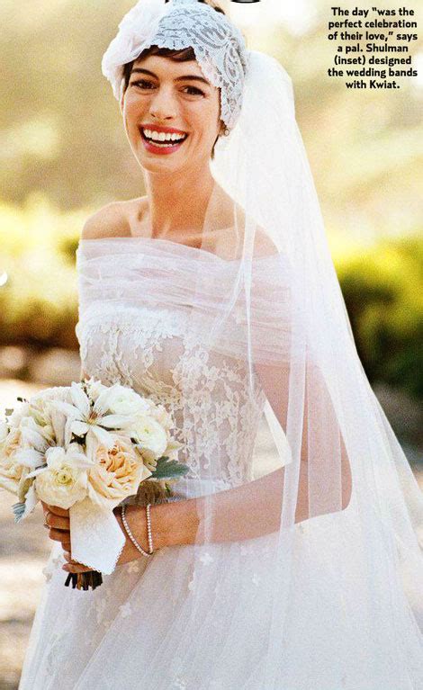 Heres Anne Hathaways Valentino Wedding Dress Stylefrizz