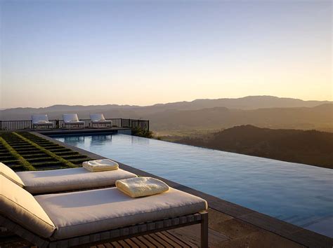 Absolutely Spectacular Infinity Edge Pools