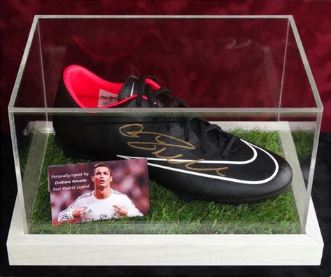 Cristiano Ronaldo Original Autographed Nike Soccer Shoe In Catawiki