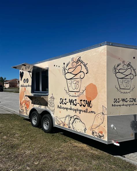Kuties Cupcakery - Winter Haven - Roaming Hunger