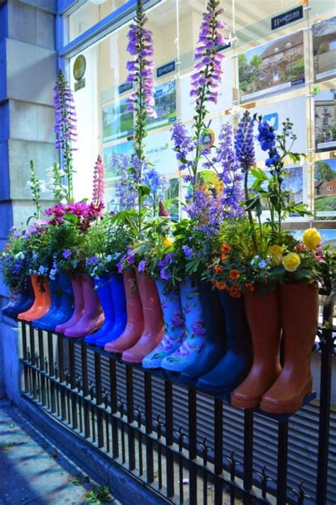 8 Tips To Make Your Window Box Flourish And 11 Ideas To Inspire You
