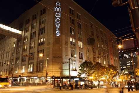 Locate macy's stores in wa. Seattle Tall Poppy: Dishing at Macy's with Chef Tom Douglas