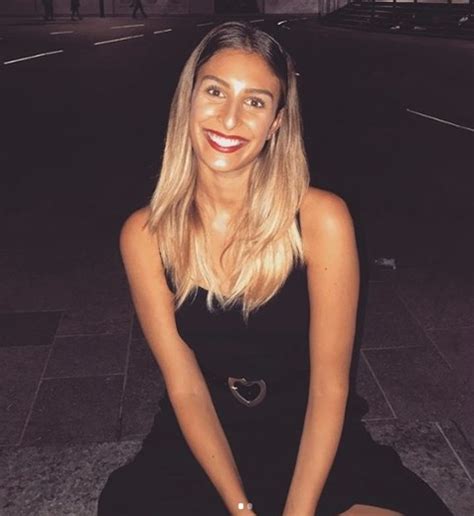 Allegri ya lashe serie a biyar a jere tsakanin 2014 zuwa 2019, ya kuma dauki coppa italiya hudu ya kuma kai wasan karshe a champions league. Valentina Allegri, figlia di Massimiliano (foto da ...