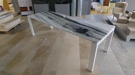 Les plus belles tables fabriquées à la demande par nos ateliers sélectionnés au meilleur prix. Table en pierre - installation table marbre sur-mesure ...