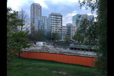 Pilot man' is now blamed for his death. Entire Robin Hood Gardens west block demolished | News ...