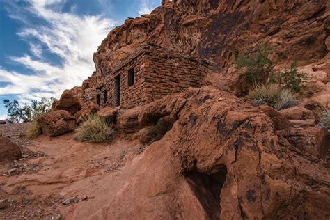 It is located only 50 miles northeast of las vegas. Incredible Rocky Rainbow Vista Carved into the Valley of ...