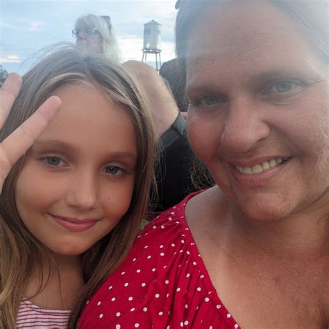 Rebecca Lambi - Independent Scentsy Consultant | Lake Panasoffkee FL