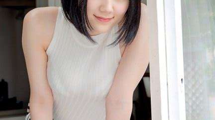 Asian Model Shoulder Length Hair Looking At Viewer Japanese Women