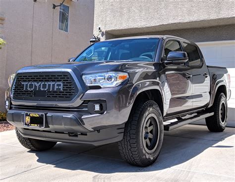 Toyota Tacoma 2018 Mesh Grills By Customcargrills