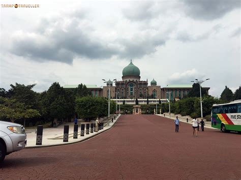 The everly putrajaya is connected to the alamanda shopping centre. Putrajaya | TrampTraveller