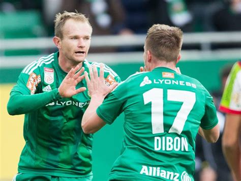 Mario sonnleitner is an austrian footballer, who currently plays for sk rapid wien. Rapid Wien-Spieler Mario Sonnleitner im Barcelona-Urlaub ...