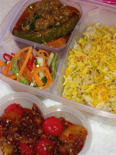 It may not be the same as ur stylebut hey. Maratussolehah - Resepi Dapur Umi: Pilau Beriani, Acar ...