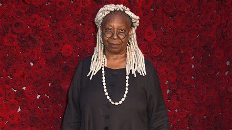 Whoopi Goldbergs Husbands All About Her 3 Marriages Hollywood Life