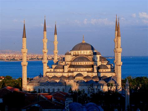 Traveler Tips for Visiting the Blue Mosque in Istanbul ...